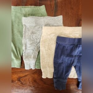 Bundle of 4 Pants